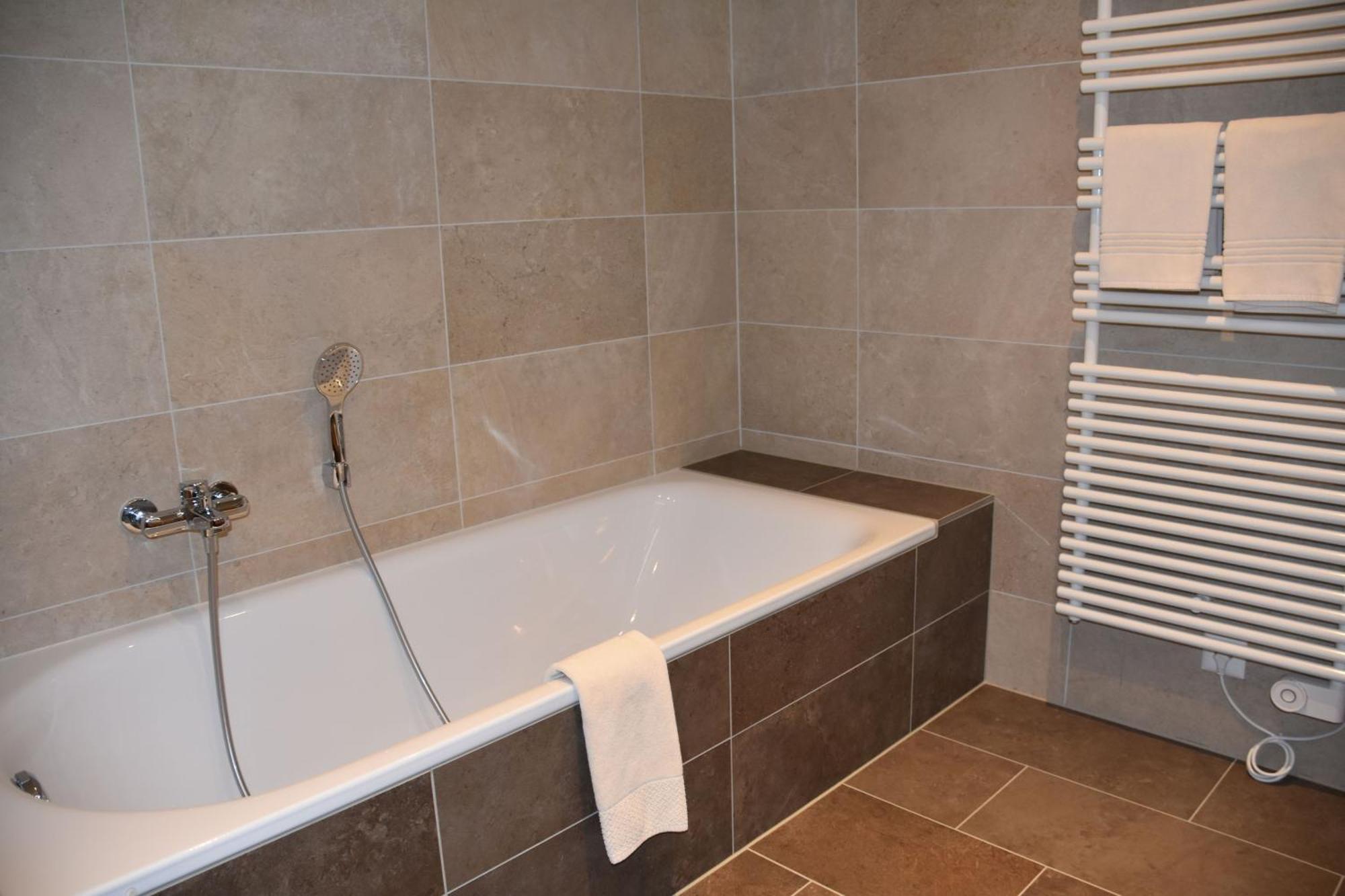 Ferienwohnungen Chalet Hohturnen Grindelwald Luaran gambar